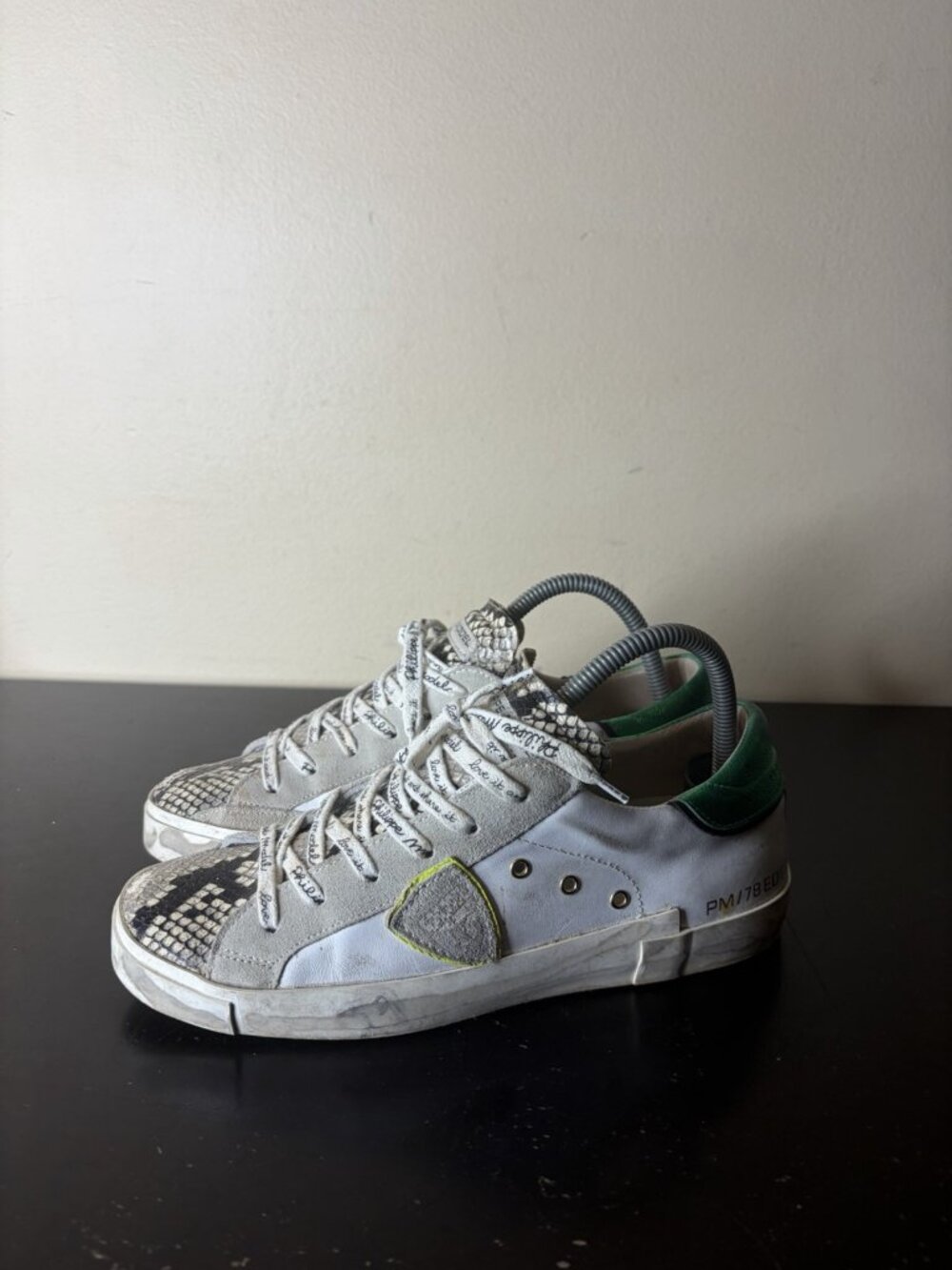 Philippe model 39 shoes white/green  size 9